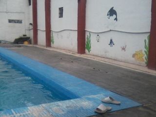 Foto 8 de Casa Multifamiliar en venta - 5 Dormitorios 6 Baños - 1.919Mts2 - González Catan