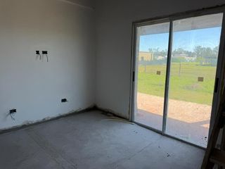Foto 13 de Casa en Venta - a Refaccionar en El Ensueño