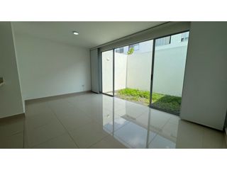 Foto 2 de Casa en venta en conjunto residencial - Barrio Mirriñao Palmira Valle
