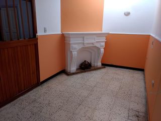 Foto 10 de CASA AL FRENTE / MENDOZA 3500 (ECHESORTU)