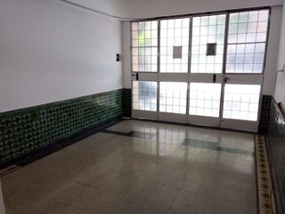 Foto 6 de CASA AL FRENTE / MENDOZA 3500 (ECHESORTU)