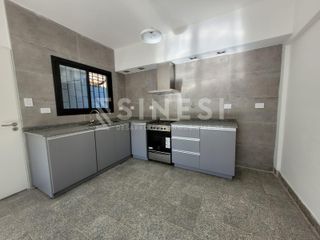 Foto 5 de Casa 4 ambientes EN ALQUILER - Villa Maipu