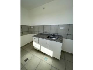 Foto 5 de Edificio frente al NUEVO CENTRO SHOPPING,categoría Cel 351-530----