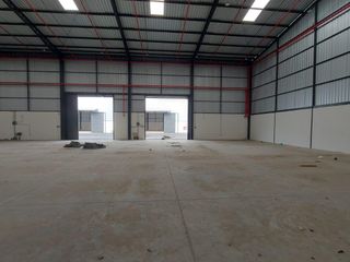 Foto 5 de Venta de bodegas sector NUMA, Samborondón