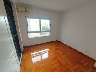 Foto 11 de Departamento en alquiler en Lanus Oeste