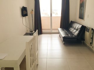 Foto 3 de Departamento en alquiler de 1 dormitorio c/ cochera en Centro