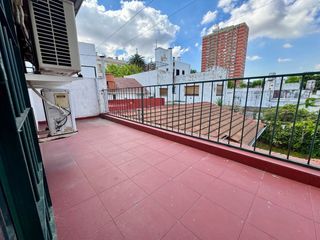 Foto 13 de CASA VENTA 5 AMBIENTES VELEZ SARSFIELD COCHERA