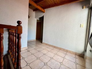 Foto 23 de CASA VENTA 5 AMBIENTES VELEZ SARSFIELD COCHERA