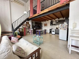 Foto 4 de Amplio loft con cochera a pasos estación y facil acceso a Autopista