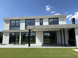 Foto 4 de Alquiler Casa a Estrenar en Pilara | VCO Propiedades