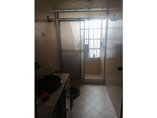 Foto 12 de VENDO APARTAMENTO TEUSAQUILLO CRA 15 CON 48, 100 M2, REMODELAR