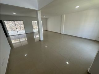 Foto 2 de CASA DE CONJUNTO EN ARRIENDO O VENTA EN LA CASTELLANA