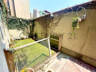 Foto 5 de ALQUILO DEPARTAMENTO GRANDE CON TERRAZA MÁS COCHERA EN ATE - PRIMER PISO