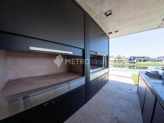 Foto 45 de Casa en venta 8 ambientes en Nordelta Los Puentes