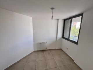 Foto 5 de Venta departamento 2 dorm Gral Paz c/ balcón Excelente ubicación