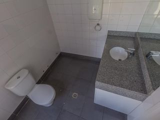 Foto 30 de OFICINA DE VENTA EN EDIFICIO HISTORICO EN  PLAZA DE MAYO