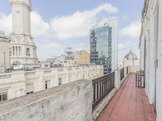 Foto 22 de OFICINA DE VENTA EN EDIFICIO HISTORICO EN  PLAZA DE MAYO