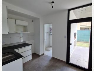 Foto 7 de DUPLEX  en  VILLA FLOR