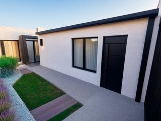 Foto 1 de VENDE CASA EN PH, EN LOS CEREZOS I