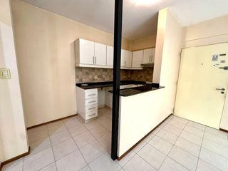 Foto 4 de DEPARTAMENTO 2 AMBIENTES CON PATIO EN BOEDO ALQUILER