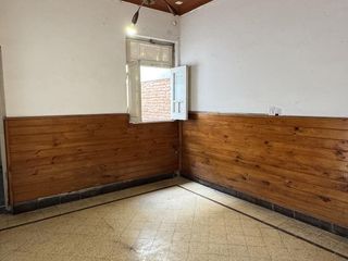 Foto 5 de Casa para destino comercial en avellaneda al 600