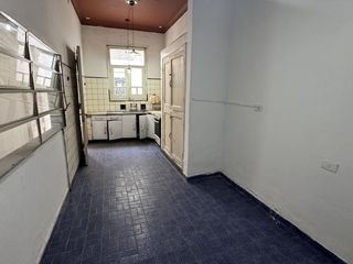 Foto 14 de Casa para destino comercial en avellaneda al 600