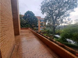 Foto 15 de Apartamento Lindaraja