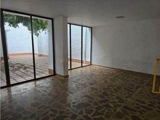 Foto 2 de VENTA DE CASA LOTE EN LAURELES