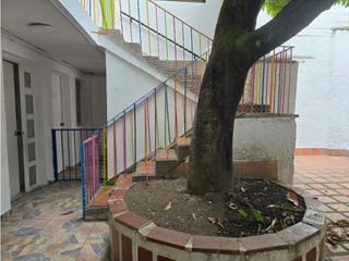 Foto 6 de VENTA DE CASA LOTE EN LAURELES