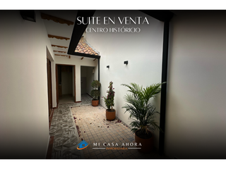 Foto 1 de SUITE EN VENTA EN EL CENTRO HISTORICO DE CUENCA