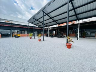 Foto 4 de La Kennedy, Local Comercial en Renta, 24m2, 1 Ambiente