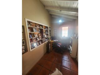 Foto 4 de CASA 3 AMBIENTES con cochera MERLO