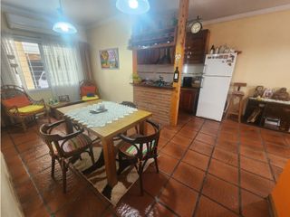 Foto 8 de CASA 3 AMBIENTES con cochera MERLO