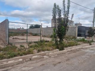 Foto 2 de Terreno / Lote en venta de 300m2 ubicado en Russell