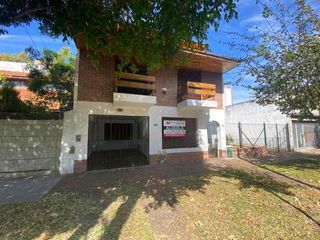 Foto 1 de Casa PH en alquiler en Quilmes Oeste Centro