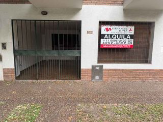 Foto 2 de Casa PH en alquiler en Quilmes Oeste Centro