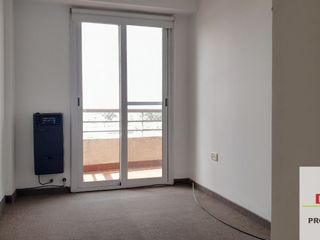 Foto 9 de Departamento en alquiler de 2 dormitorios c/ cochera en Centro