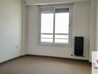 Foto 12 de Departamento en alquiler de 2 dormitorios c/ cochera en Centro