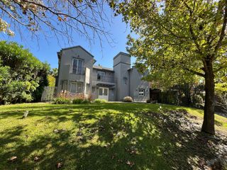 Foto 1 de Venta Casa en Bo Septiembre con pileta