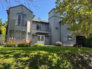 Foto 32 de Venta Casa en Bo Septiembre con pileta