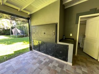 Foto 25 de Venta Casa en Bo Septiembre con pileta