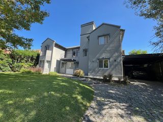 Foto 31 de Venta Casa en Bo Septiembre con pileta