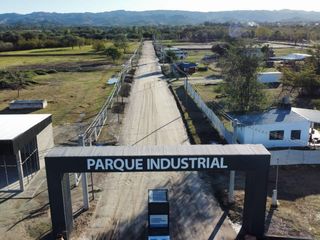 Foto 1 de VENTA LOTE EN PARQUE INDUSTRIAL ALTA GRACIA, CBA