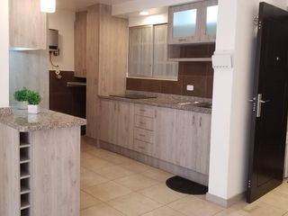 Foto 2 de Venta Departamento 3 D, Amplio Patio Privado - Llano Chico