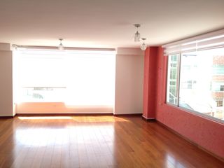 Foto 1 de Venta oportunidad Departamento 120m2 de 3 dormitorios Urb. El Condado
