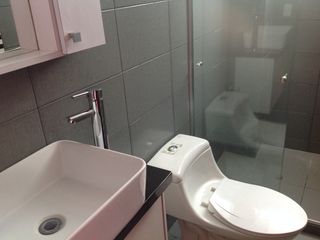 Foto 31 de Venta oportunidad Departamento 120m2 de 3 dormitorios Urb. El Condado