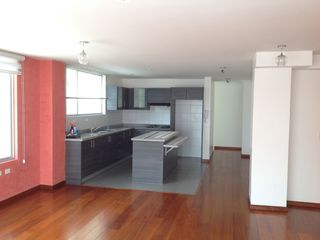 Foto 9 de Venta oportunidad Departamento 120m2 de 3 dormitorios Urb. El Condado
