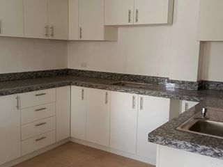 Foto 5 de HERMOSA CASA EN VENTA- HUACHI LA JOYA