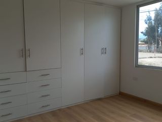 Foto 7 de HERMOSA CASA EN VENTA- HUACHI LA JOYA