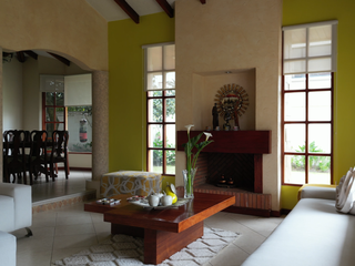 Foto 6 de Venta Casa Tipo Hacienda-Diseño Único y Amplias Áreas Verdes